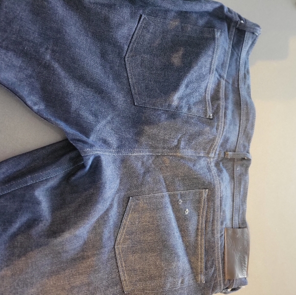 Naked and famous jeans - Picture 2 of 3